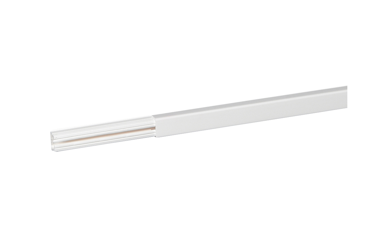 Мини-плинтус б/перегородки 20х12,5 Legrand DLPlus